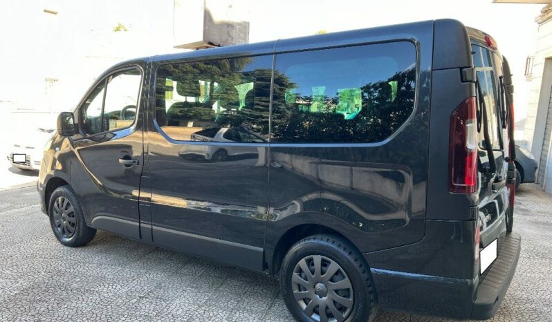 
								Opel Vivaro 1.6 BiTurbo S&S Combi 9 Posti pieno									