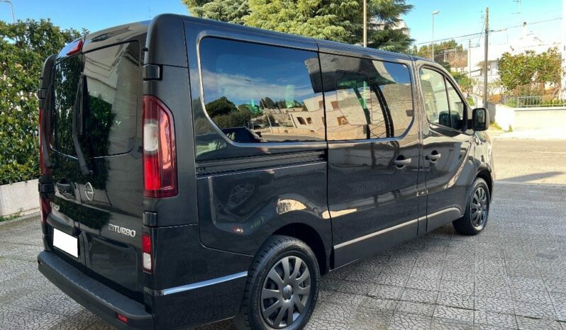 
								Opel Vivaro 1.6 BiTurbo S&S Combi 9 Posti pieno									
