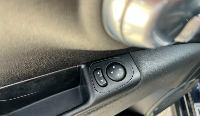 
								Fiat 500 1.0 Hybrid Sport Connect pieno									