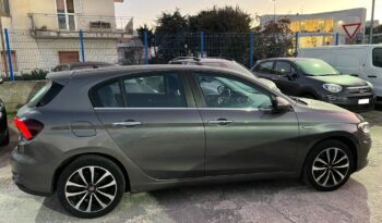 
									Fiat Tipo 1.3 Mjt S&S 5 porte Lounge pieno								