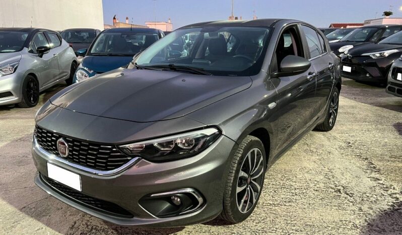 
								Fiat Tipo 1.3 Mjt S&S 5 porte Lounge pieno									