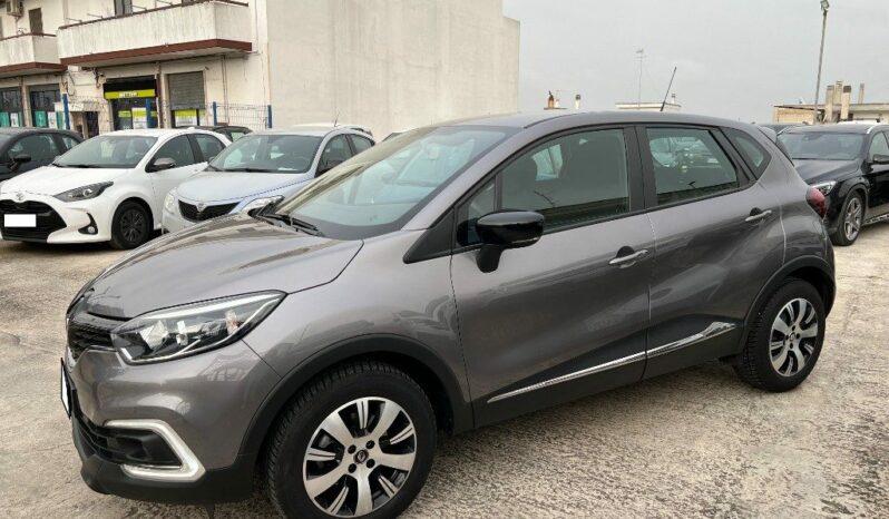 
								Renault Captur  dCi 8V 90 CV pieno									
