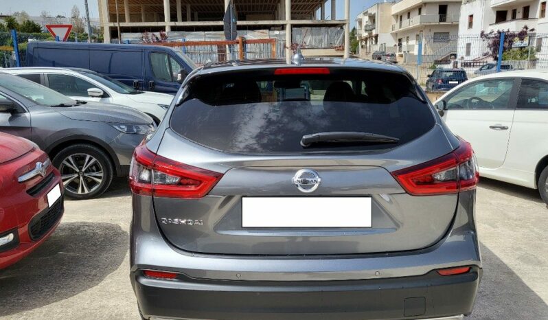 
								Nissan Qashqai 1.6 dCi Auto pieno									