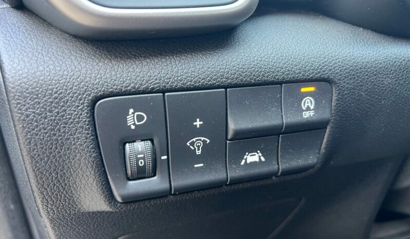 
								Kia Sportage 1.6 CRDI 136 CV 2WD Mild Hybrid pieno									