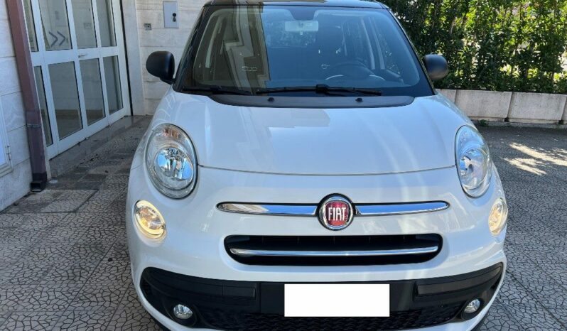 
								Fiat 500L 1.3 Mjet 95 CV Automatico B-Color pieno									