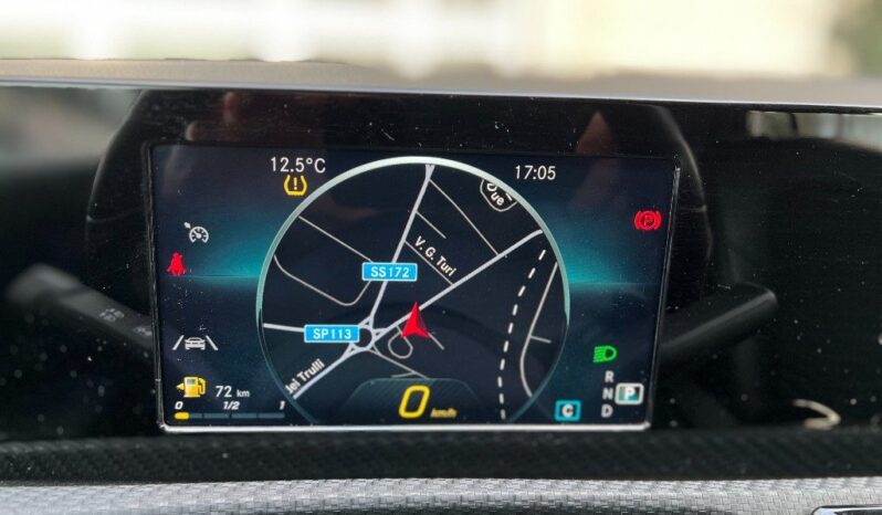 
								Mercedes-Benz A180 d Automatic pieno									