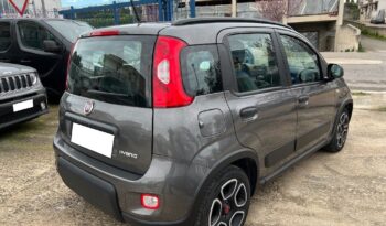 
									Fiat Panda 1.0 Hybrid City Life pieno								