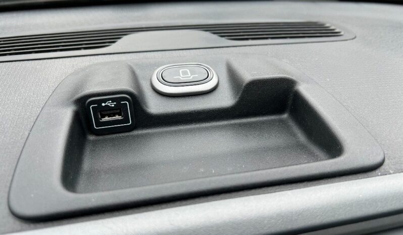 
								Fiat Panda 1.0 Hybrid City Life pieno									