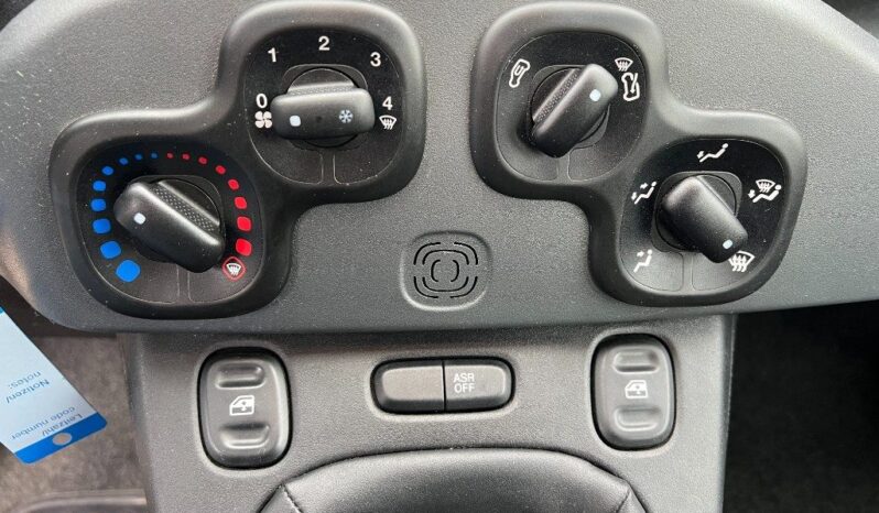 
								Fiat Panda 1.0 Hybrid City Life pieno									