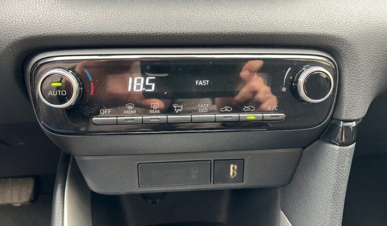 
								Toyota Yaris 1.5 Hybrid 5 porte Retrocamera pieno									