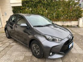 Toyota Yaris 1.5 Hybrid 5 porte Retrocamera