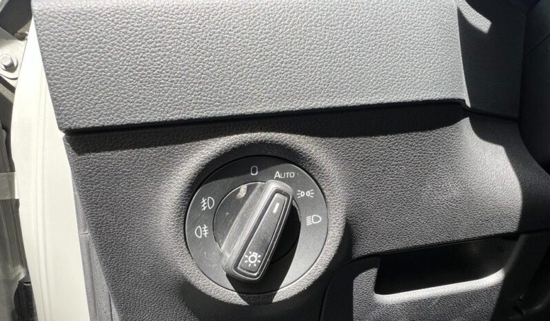 
								Skoda KAROQ 2.0 TDI 116 CV DSG Executive pieno									