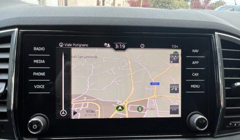 
								Skoda KAROQ 2.0 TDI 116 CV DSG Executive pieno									