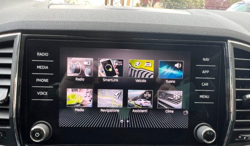 
								Skoda KAROQ 2.0 TDI 116 CV DSG Executive pieno									