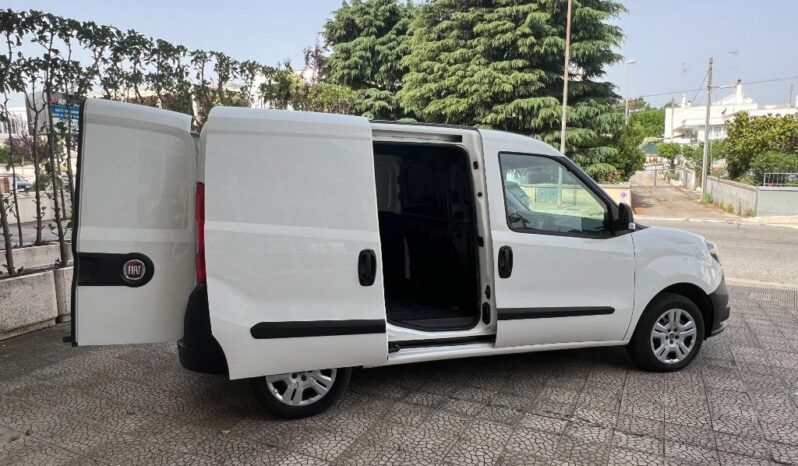 
								Fiat Doblò 1.6 MJT 105CV Cargo .									