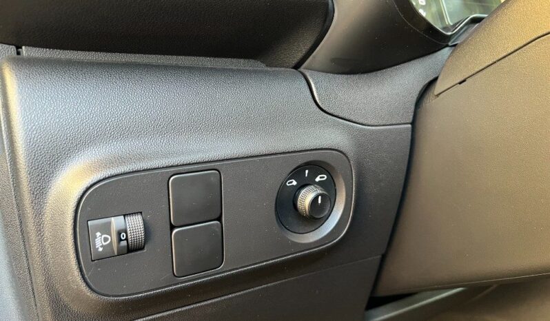 
								Citroen C3 BlueHDi 100 S&S Shine Pack .									