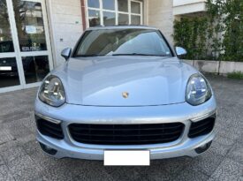 Porsche Cayenne 3.0 Diesel TETTO