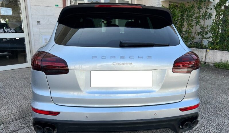 
								Porsche Cayenne 3.0 Diesel TETTO pieno									