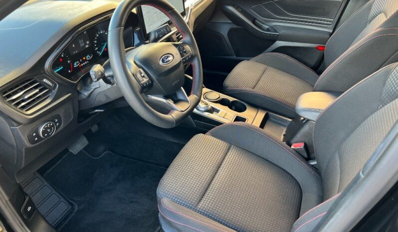 
								Ford Focus 1.5 EcoBlue 115 CV auto ST-Line pieno									