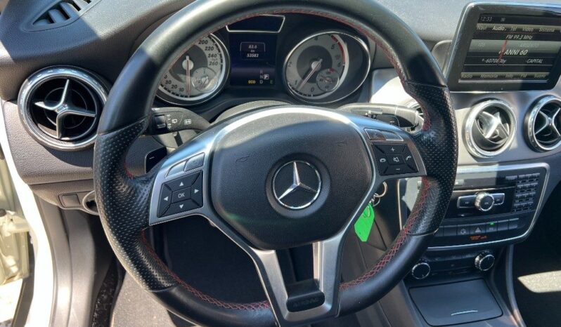 
								Mercedes-Benz GLA 220 CDI Automatic Premium AMG pieno									