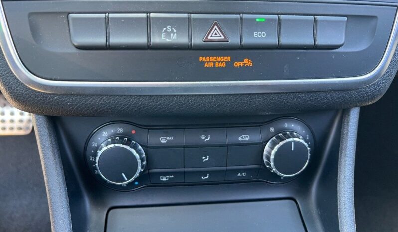 
								Mercedes-Benz GLA 220 CDI Automatic Premium AMG pieno									