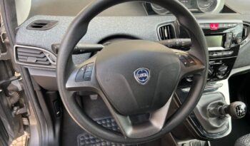 
									Lancia Ypsilon 1.0 FireFly 5 porte S&S Hybrid pieno								