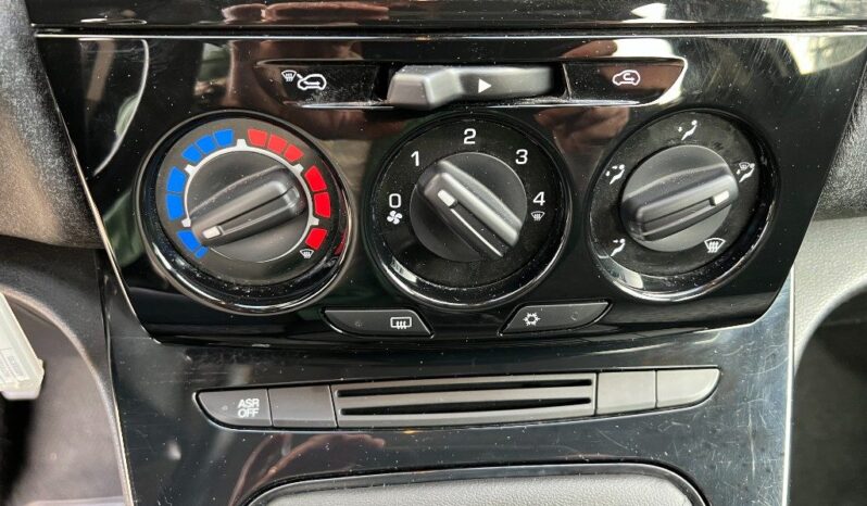 
								Lancia Ypsilon 1.0 FireFly 5 porte S&S Hybrid pieno									