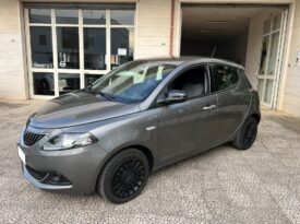 Lancia Ypsilon 1.0 FireFly 5 porte S&S Hybrid