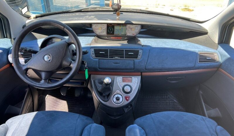 
								Lncia Phedra 2.0 MJT 136 CV 7 Posti .									