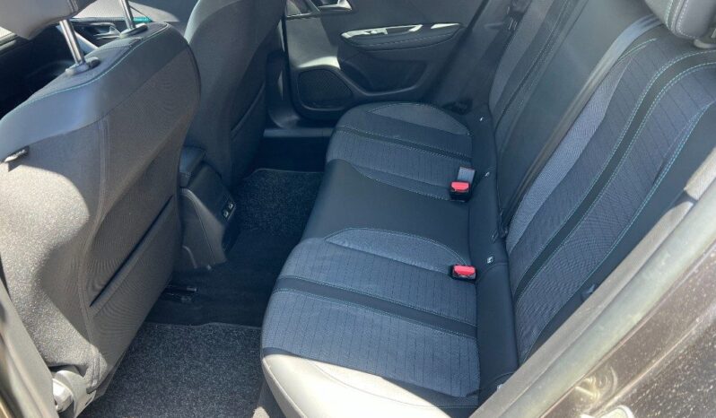 
								Peugeot 2008 BlueHDi 130 S&S EAT8 Allure Pack .									