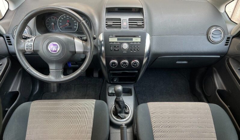 
								Fiat Sedici 1.6 16V 4×4 .									