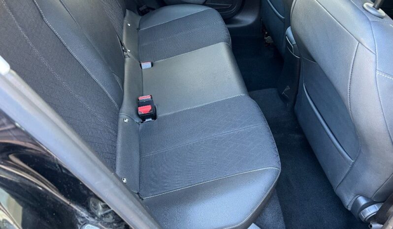 
								Opel Corsa 1.2 Elegance .									