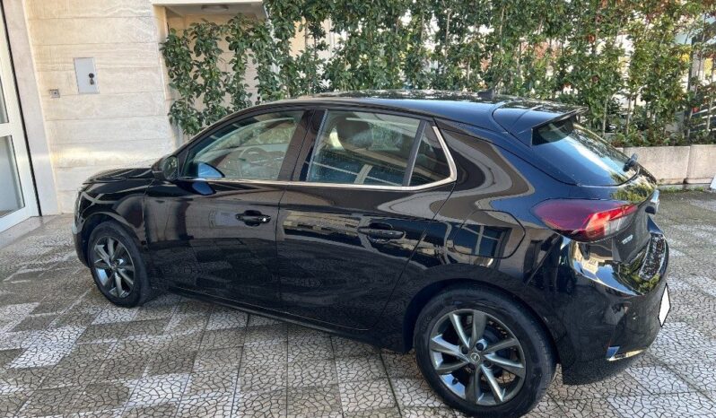
								Opel Corsa 1.2 Elegance .									