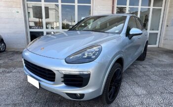 Porsche Cayenne 3.0 Diesel TETTO