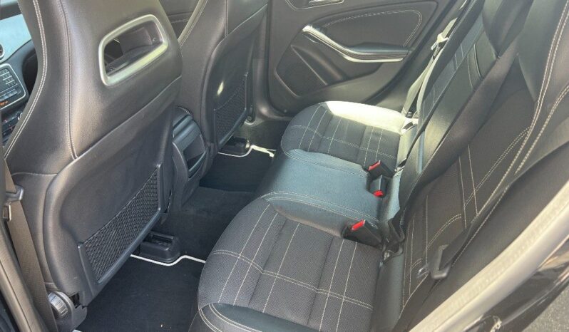 
								Mercedes-Benz GLA 200 d Automatic Sport .									