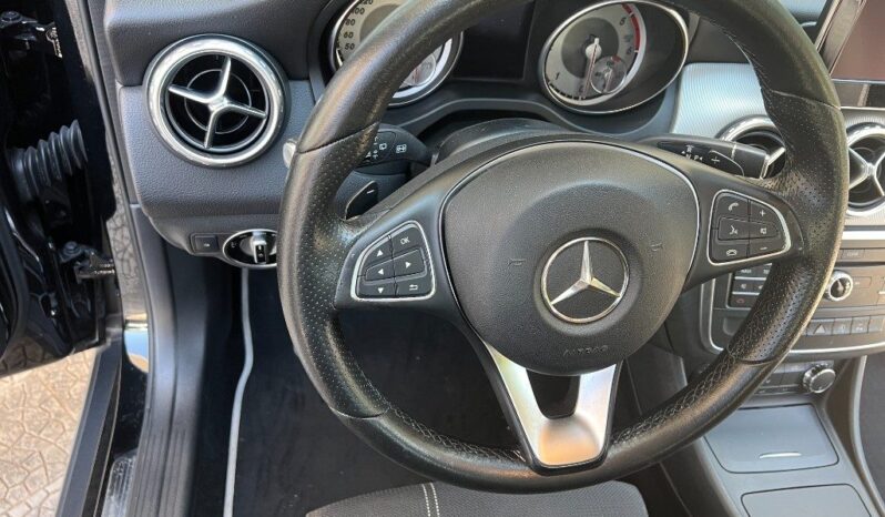 
								Mercedes-Benz GLA 200 d Automatic Sport .									