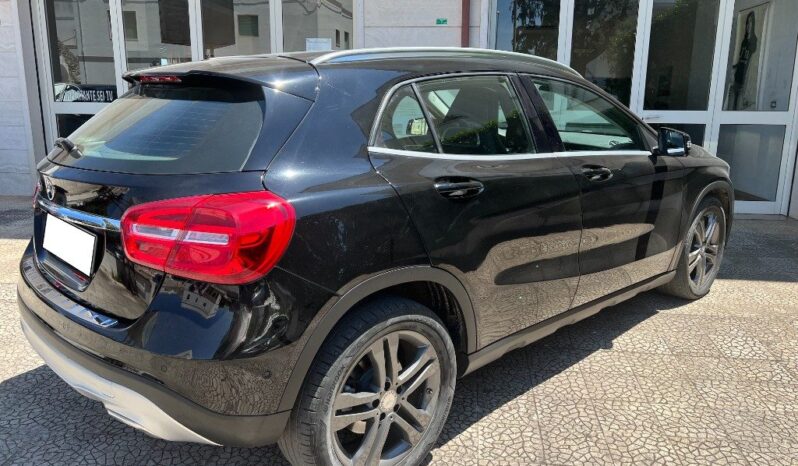
								Mercedes-Benz GLA 200 d Automatic Sport .									