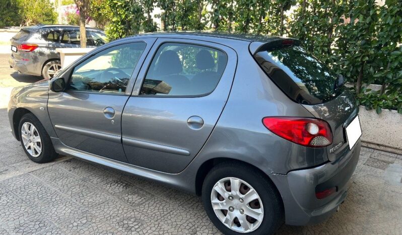 
								Peugeot 206 Plus 1.4 HDi 70CV 5p. .									