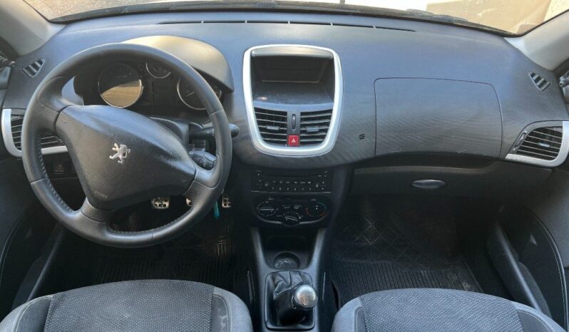
								Peugeot 206 Plus 1.4 HDi 70CV 5p. .									