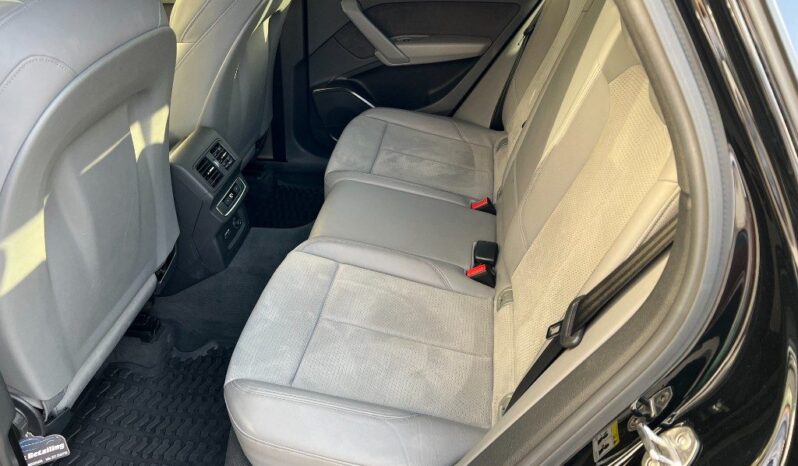 
								Audi Q5 2.0 TDI 204 CV quattro S tronic S line plus .									