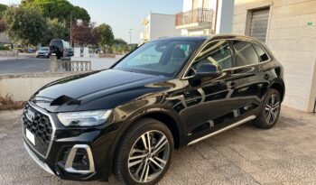 
									Audi Q5 2.0 TDI 204 CV quattro S tronic S line plus .								