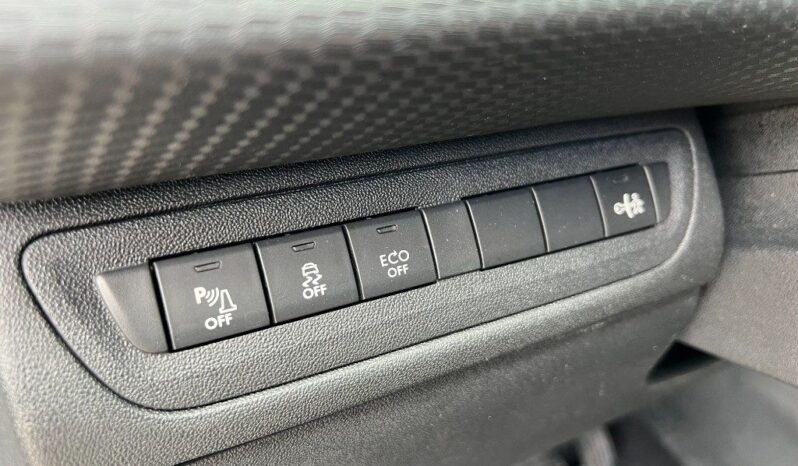 
								Peugeot 2008 1.6 e-HDi 92 CV .									