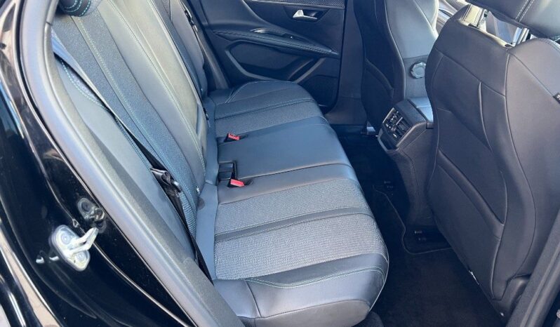 
								Peugeot 3008 BlueHDi 130 S&S EAT8 Allure .									
