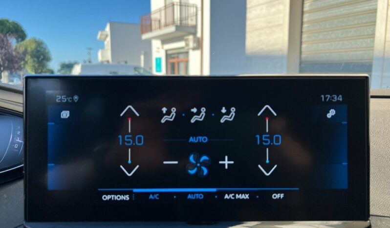 
								Peugeot 3008 BlueHDi 130 S&S EAT8 Allure .									