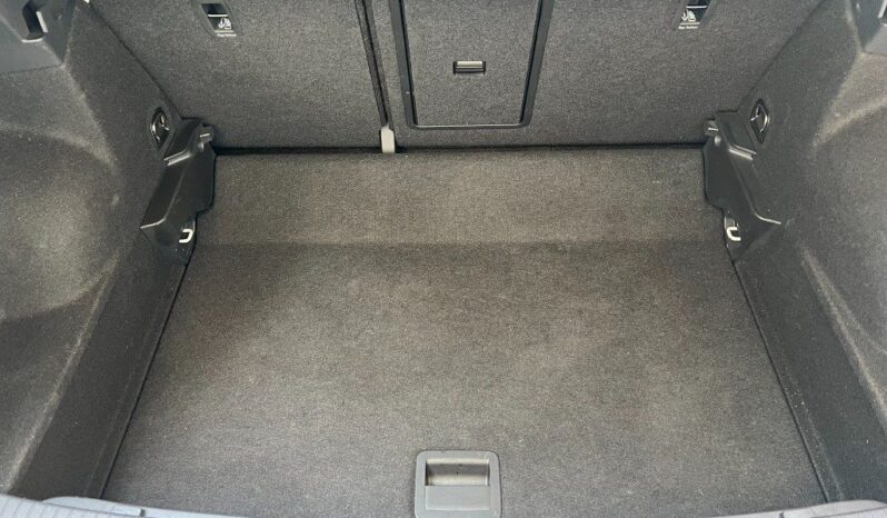 
								Volkswagen T-Roc 2.0 TDI 150 CV DSG TETTO NERO .									