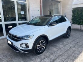 Volkswagen T-Roc 2.0 TDI 150 CV DSG TETTO NERO