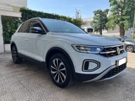Volkswagen T-Roc 2.0 TDI 150 CV DSG TETTO NERO