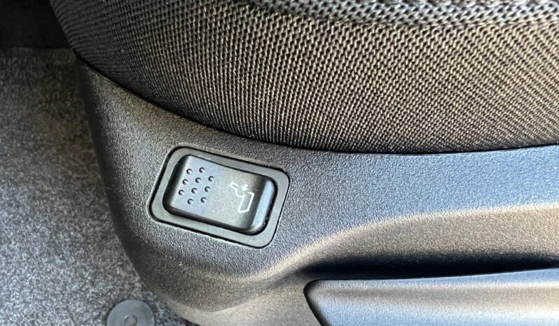 
								Jeep Renegade 1.6 Mjt 120 CV .									