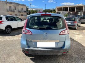Renault Scenic X-Mod 1.5 dCi 110CV