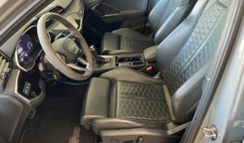 
									Audi RS Q3 SPB quattro S tronic .								